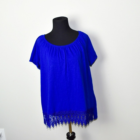 Tops - Gorgeous Royal Blue Flowy Crochet Detail Blouse